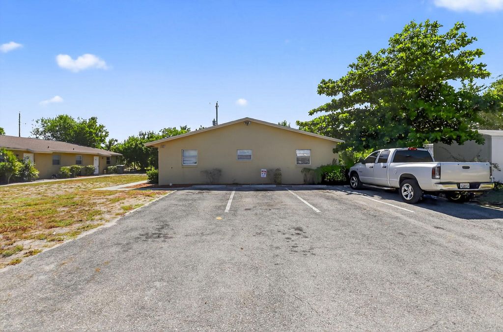 7891 Loomis Street 7891/7893, Lake Worth, FL 33462