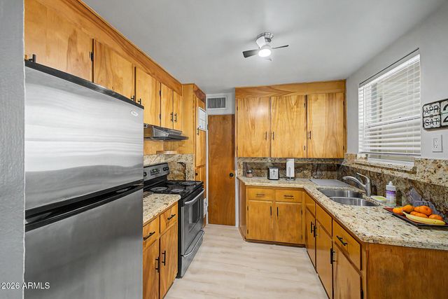 126 W 3RD Place, Mesa, AZ 85201