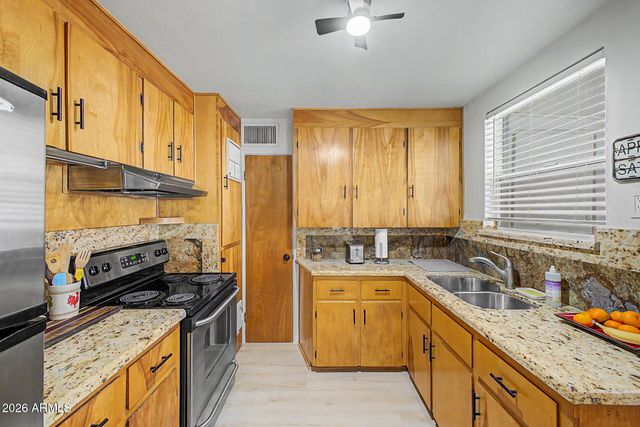 126 W 3RD Place, Mesa, AZ 85201