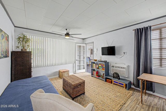 126 W 3RD Place, Mesa, AZ 85201