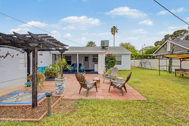 126 W 3RD Place, Mesa, AZ 85201