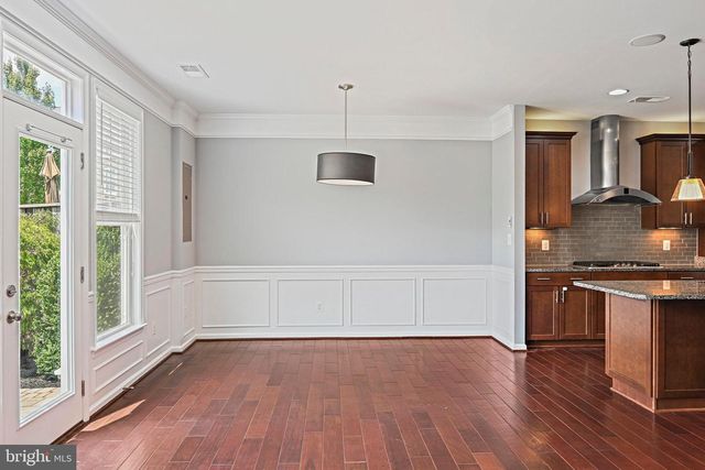 42350 BENFOLD SQ, Brambleton, VA 20148