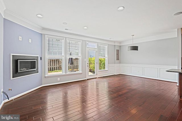 42350 BENFOLD SQ, Brambleton, VA 20148