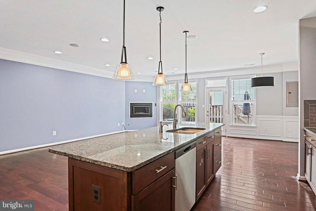 42350 BENFOLD SQ, Brambleton, VA 20148
