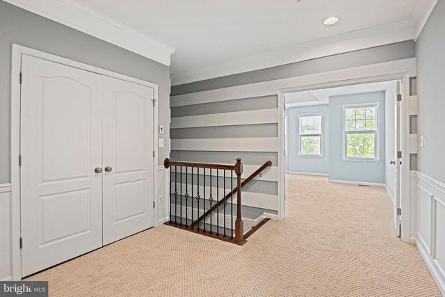42350 BENFOLD SQ, Brambleton, VA 20148