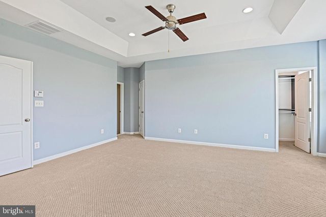 42350 BENFOLD SQ, Brambleton, VA 20148