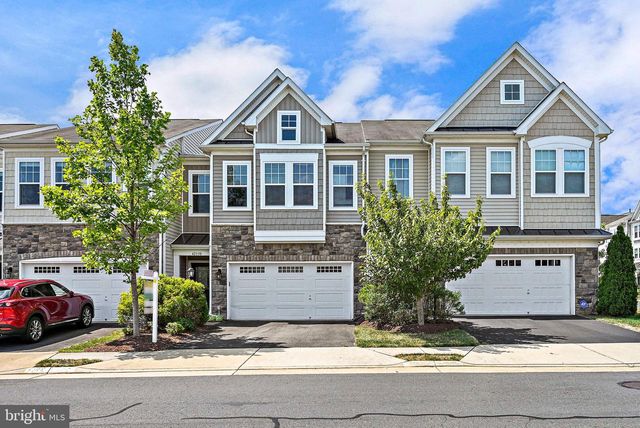 42350 BENFOLD SQ, Brambleton, VA 20148