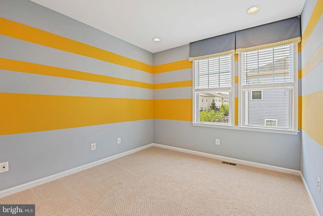 42350 BENFOLD SQ, Brambleton, VA 20148