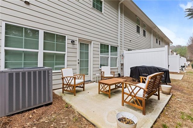 2361 Heritage Park NW Circle 17, Kennesaw, GA 30144