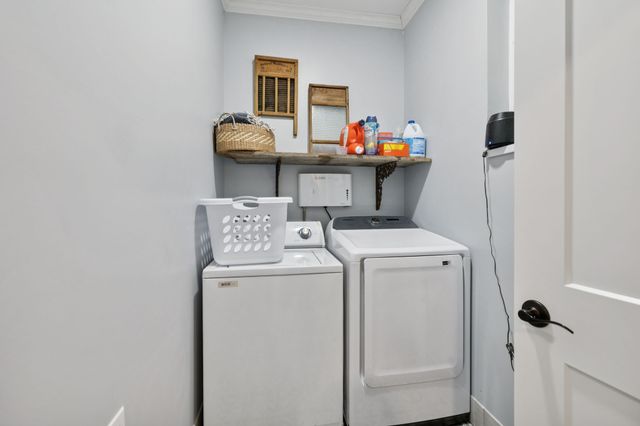 2658 Sycamore Valley Rd, Pleasant Shade, TN 37145