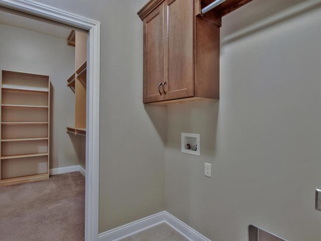 1021 E Rosemont Ct, Andover, KS 67002