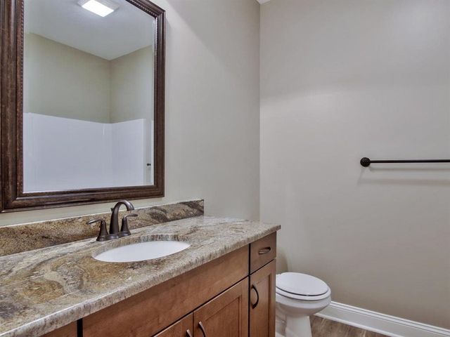 1021 E Rosemont Ct, Andover, KS 67002