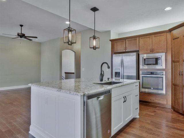 1021 E Rosemont Ct, Andover, KS 67002