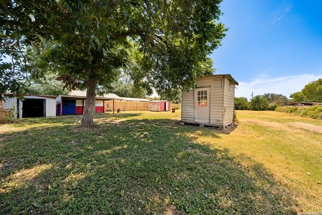 146 Mary Helen Dr, San Antonio, TX 78222