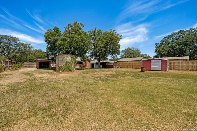 146 Mary Helen Dr, San Antonio, TX 78222