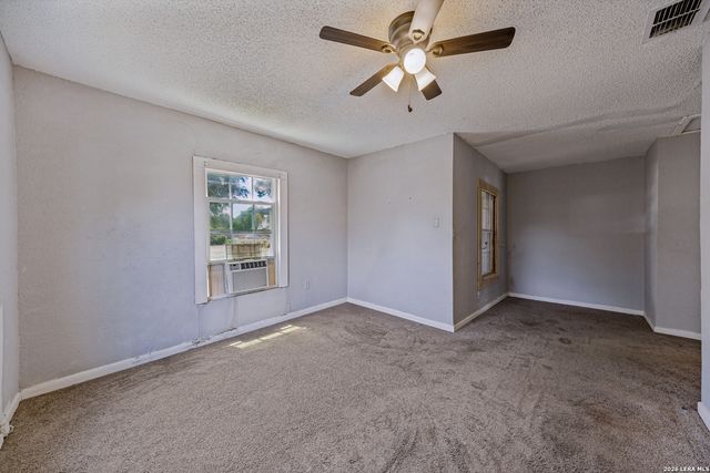 146 Mary Helen Dr, San Antonio, TX 78222