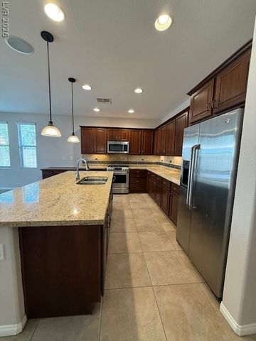 7176 Laramie Avenue, Las Vegas, NV 89113