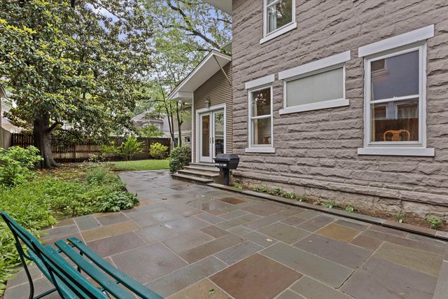 1597 CARR AVE, Memphis, TN 38104