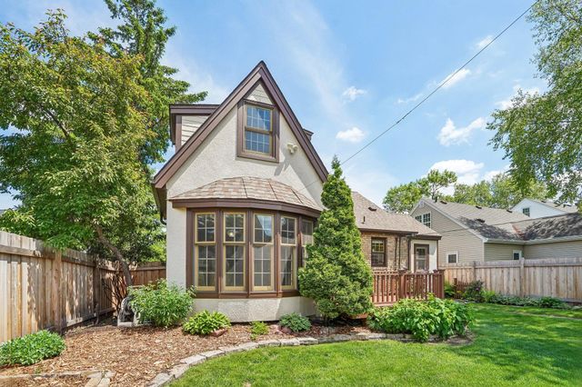 4227 York Avenue N, Robbinsdale, MN 55422