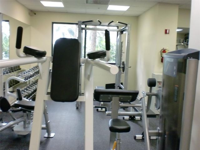 2333 Brickell Ave 2215, Miami, FL 33129