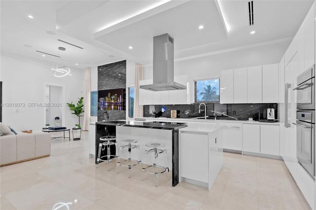 320 SW 125th Avenue, Miami, FL 33184