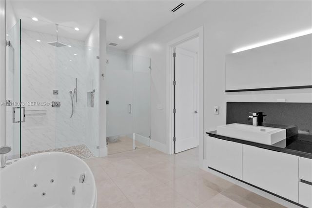 320 SW 125th Avenue, Miami, FL 33184