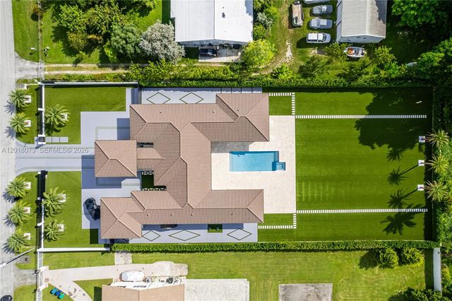 320 SW 125th Avenue, Miami, FL 33184
