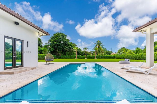 320 SW 125th Avenue, Miami, FL 33184