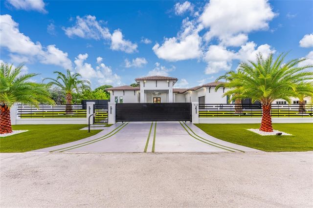 320 SW 125th Avenue, Miami, FL 33184
