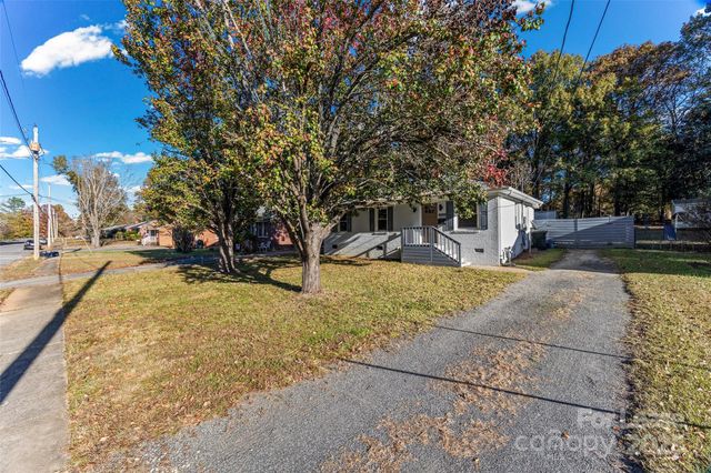 1032 Barrow Court, Rock Hill, SC 29730