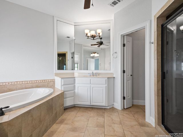 30031 Cibolo Trace, Fair Oaks Ranch, TX 78015