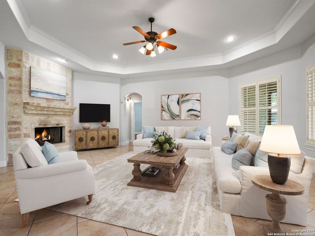 30031 Cibolo Trace, Fair Oaks Ranch, TX 78015