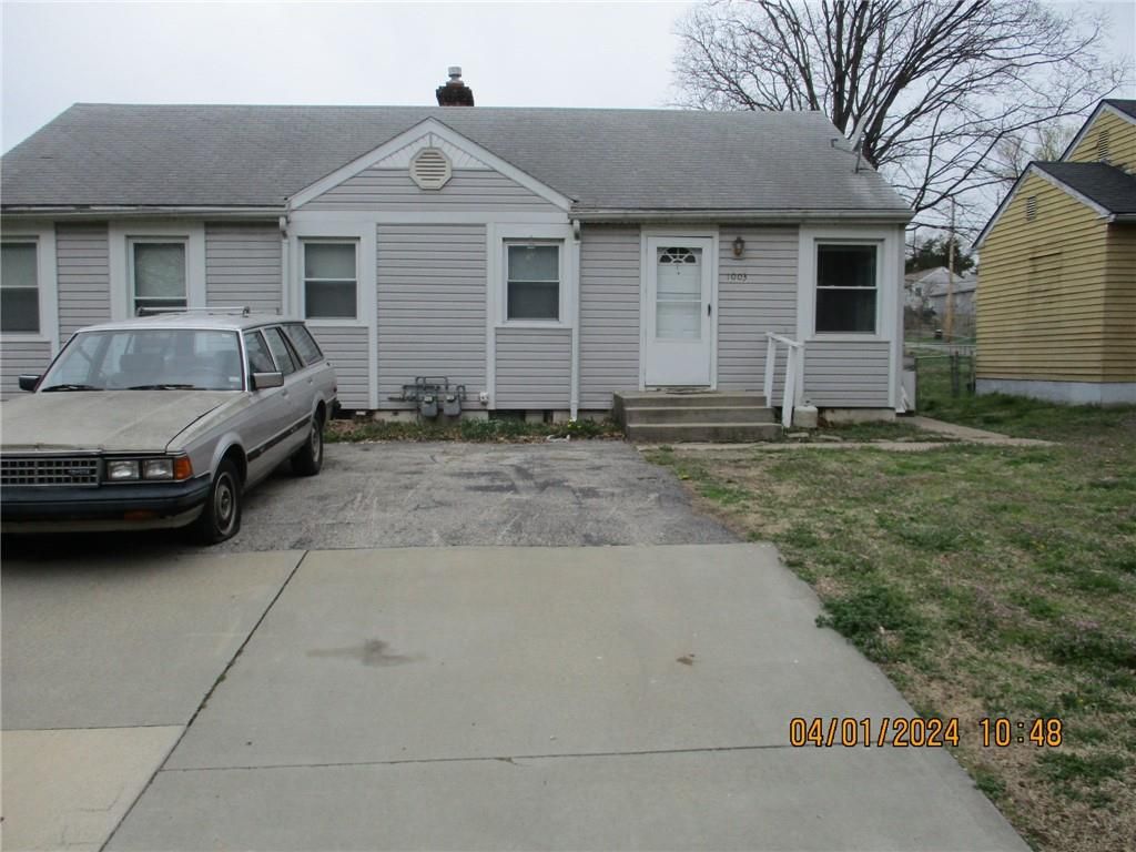 1003 N 9TH Street, Leavenworth, KS 66048