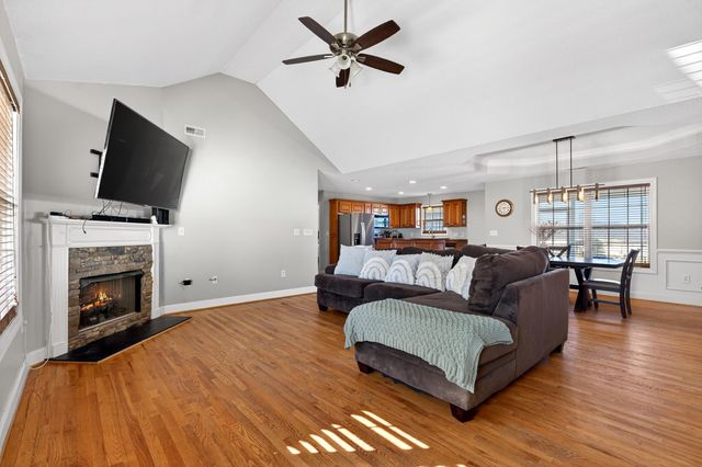 887 Champion Ferry Rd, Gaffney, SC 29341