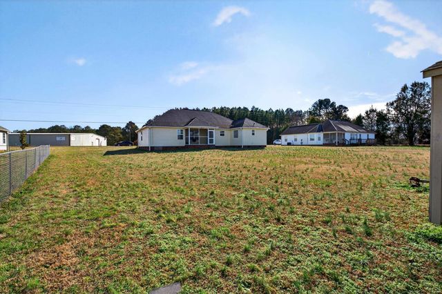 887 Champion Ferry Rd, Gaffney, SC 29341