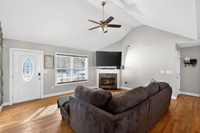 887 Champion Ferry Rd, Gaffney, SC 29341