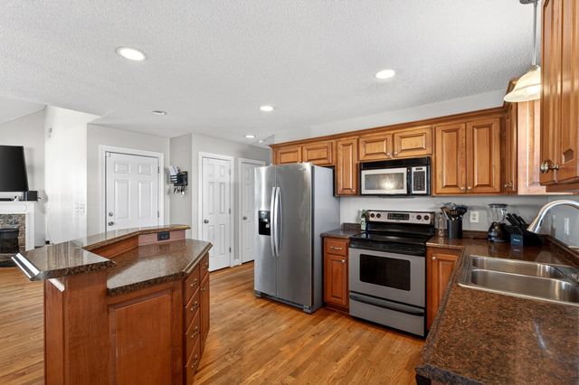 887 Champion Ferry Rd, Gaffney, SC 29341