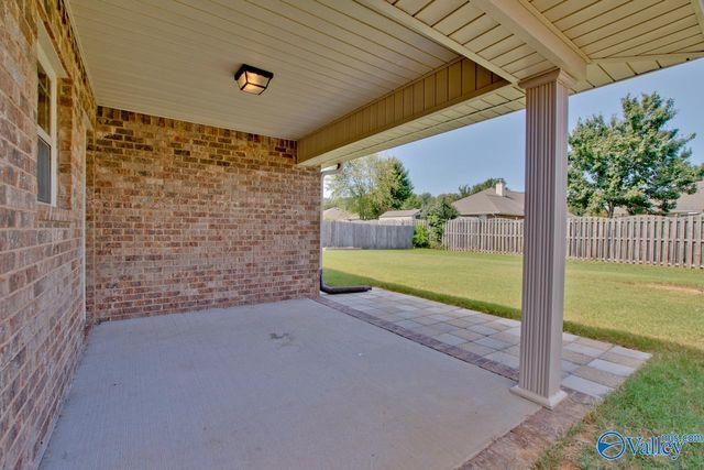 5010 Montauk Trail, Owens Cross Roads, AL 35763