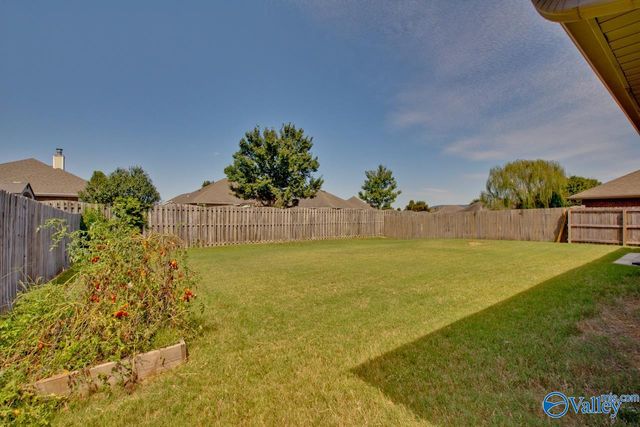 5010 Montauk Trail, Owens Cross Roads, AL 35763