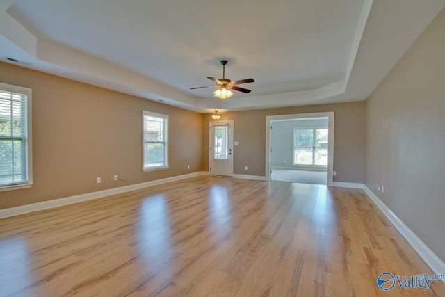 5010 Montauk Trail, Owens Cross Roads, AL 35763