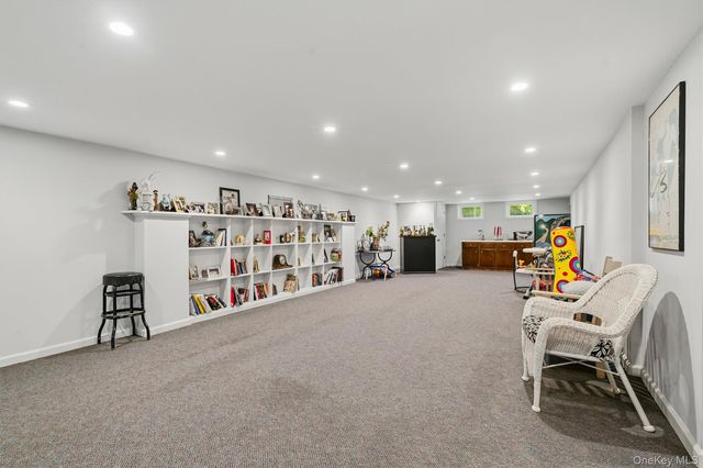 27 Margaret Road, Monroe, NY 10950