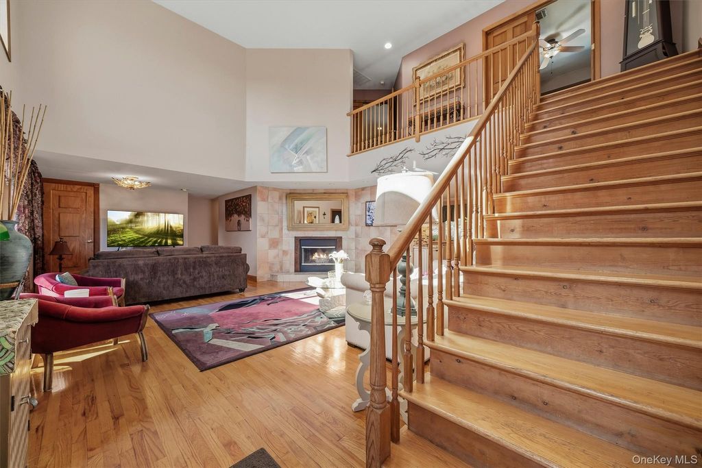 27 Margaret Road, Monroe, NY 10950 — photo 5