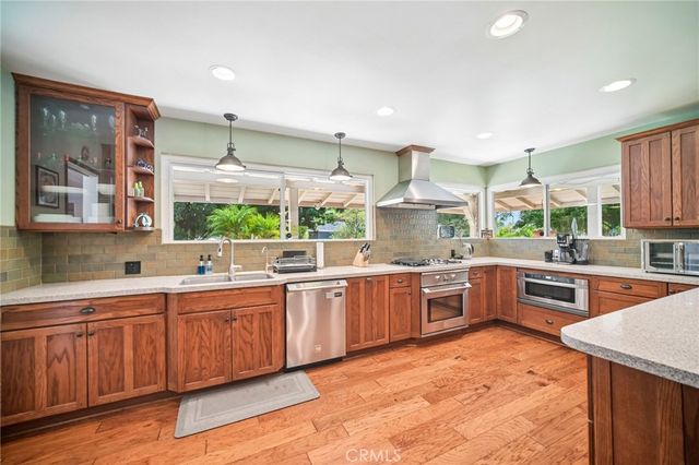 18011 Sunburst Street, Sherwood Forest, CA 91325