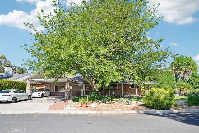18011 Sunburst Street, Sherwood Forest, CA 91325