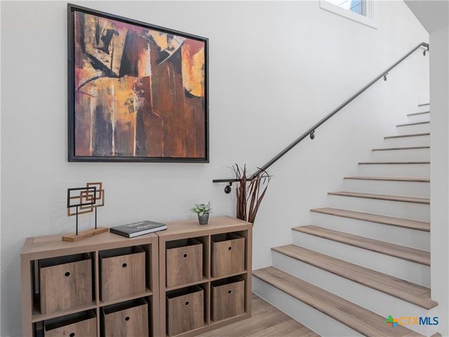 874 Lakebreeze Drive, Canyon Lake, TX 78133