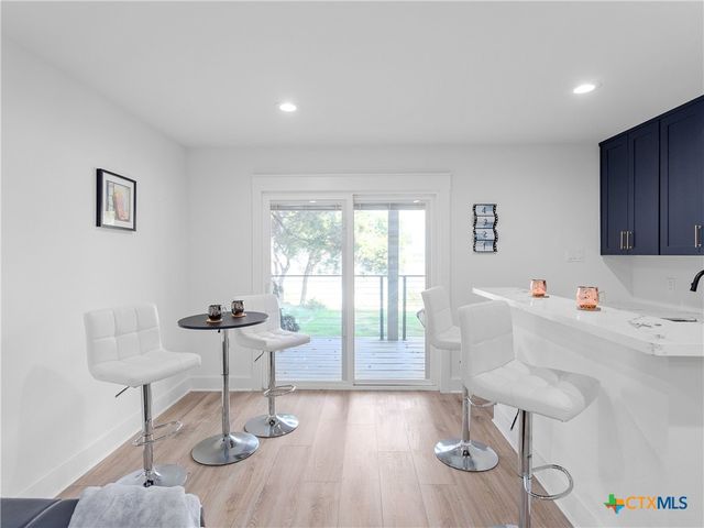 874 Lakebreeze Drive, Canyon Lake, TX 78133