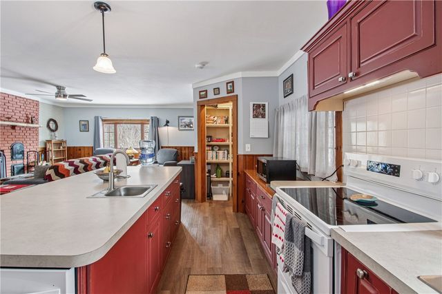 825 West Avenue, Sweden, NY 14420