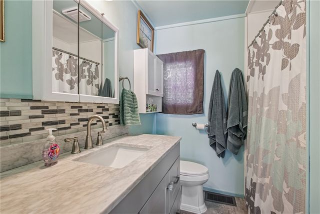 825 West Avenue, Sweden, NY 14420