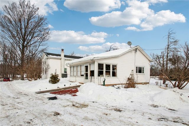 825 West Avenue, Sweden, NY 14420