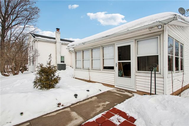 825 West Avenue, Sweden, NY 14420